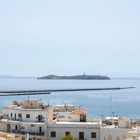 House Eight * Ano Siros